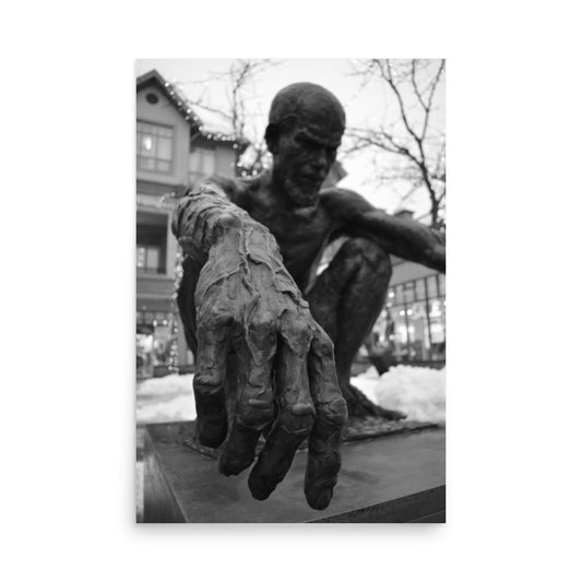print poster black and white squatting male sculpture
